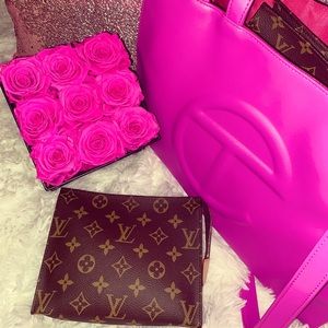 💋AUTHENTIC 💋 Telfar medium shopper tote!!!!